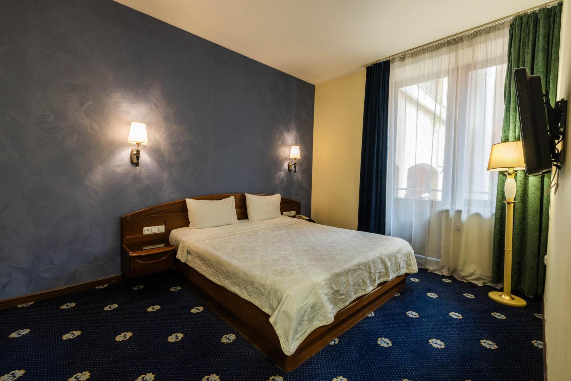 Ararat Hotel Yerevan Exterior photo
